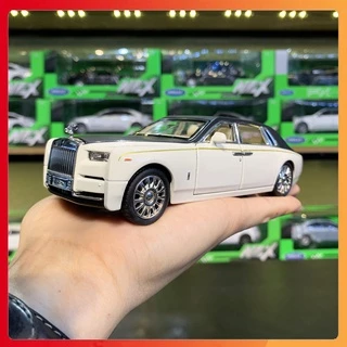 Mô hình xe Rolls-Royce Phantom VIII tỉ lệ 1:32 hãng CHEZHI