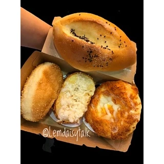 Combo 5 bánh mì cao cấp Pháp, bông lan, xúch xích, su kem chiên, paparoti