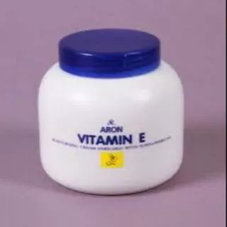 Kem dưỡng da vitamin E 200g