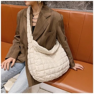 Carlyning Style Cozy Soft M Women's Bag Jennie Cos Cloud Bag  Túi Xách Đeo Vai Hình Đám Mây Kích Cỡ Lớn Thời Trang Dành Cho Nữ