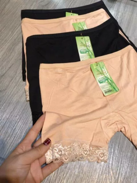 Quần lót mặc trong váy