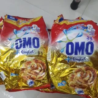 BỘT GIẶT OMO COMFORT 700G HƯƠNG THƠM BỀN LÂU SẠCH SAU 1 LẦN VÒ