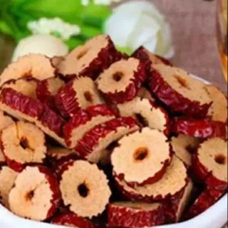 { 200g } TÁO ĐỎ CẮT LÁT