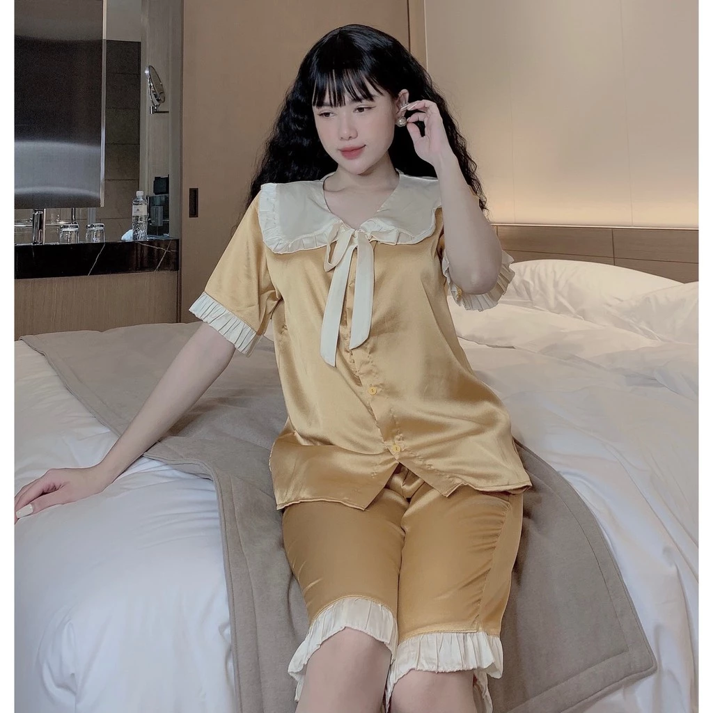 Bộ Mặc Nhà 🔥FREESHIP🔥  Bộ Ngủ Lụa Satin Quần Lỡ Áo Cộc - Set Pijama Cổ Bèo Tiểu Thư SP24