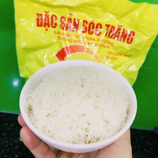 5 kg gạo đặc sản ST 25 (dẻo, thơm, ngọt)