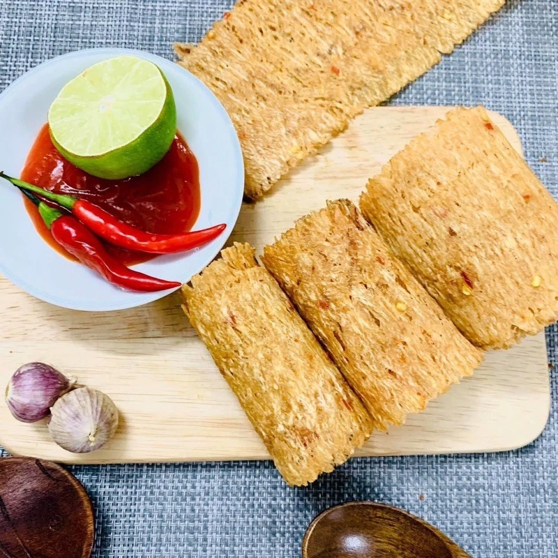 Mực Cán tẩm gia vị nguyên con hũ 200G