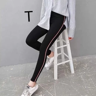 Quần legging phối dây sườn màu đen (mẫu dây ngẫu nhiên)