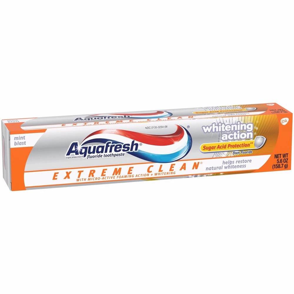 Kem đánh răng AquaFresh Whitening Action 160g