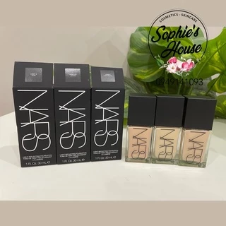 Kem nền NARS Light Reflecting Foundation