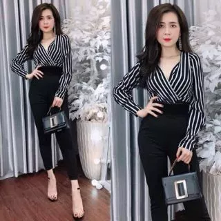 Jumpsuit  poly kẻ phối cát hàn đã về .