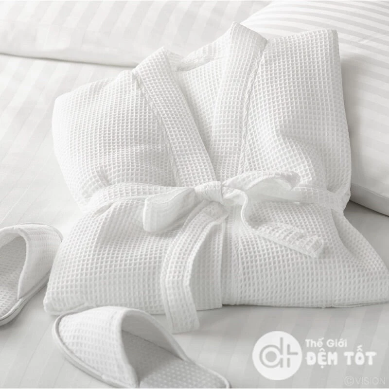 Áo choàng tắm tổ ong 100% cotton cho spa, khách sạn chuẩn 5*