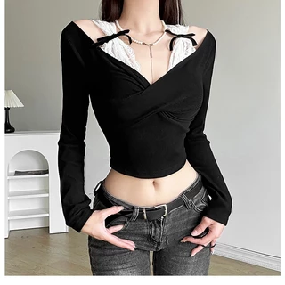 Weird Puss Áo Thun Crop Top Tay Dài Cổ Chữ V Phối Ren Đơn Giản Thời Trang Hàn Quốc 2024