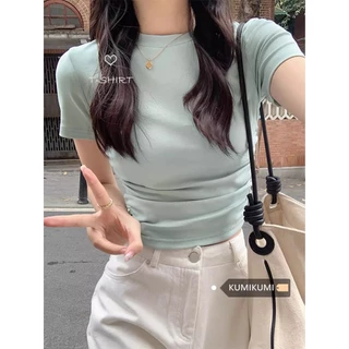 Áo Crop Top ngắn tay Kumiumi dành cho nữ có chi tiết xếp li