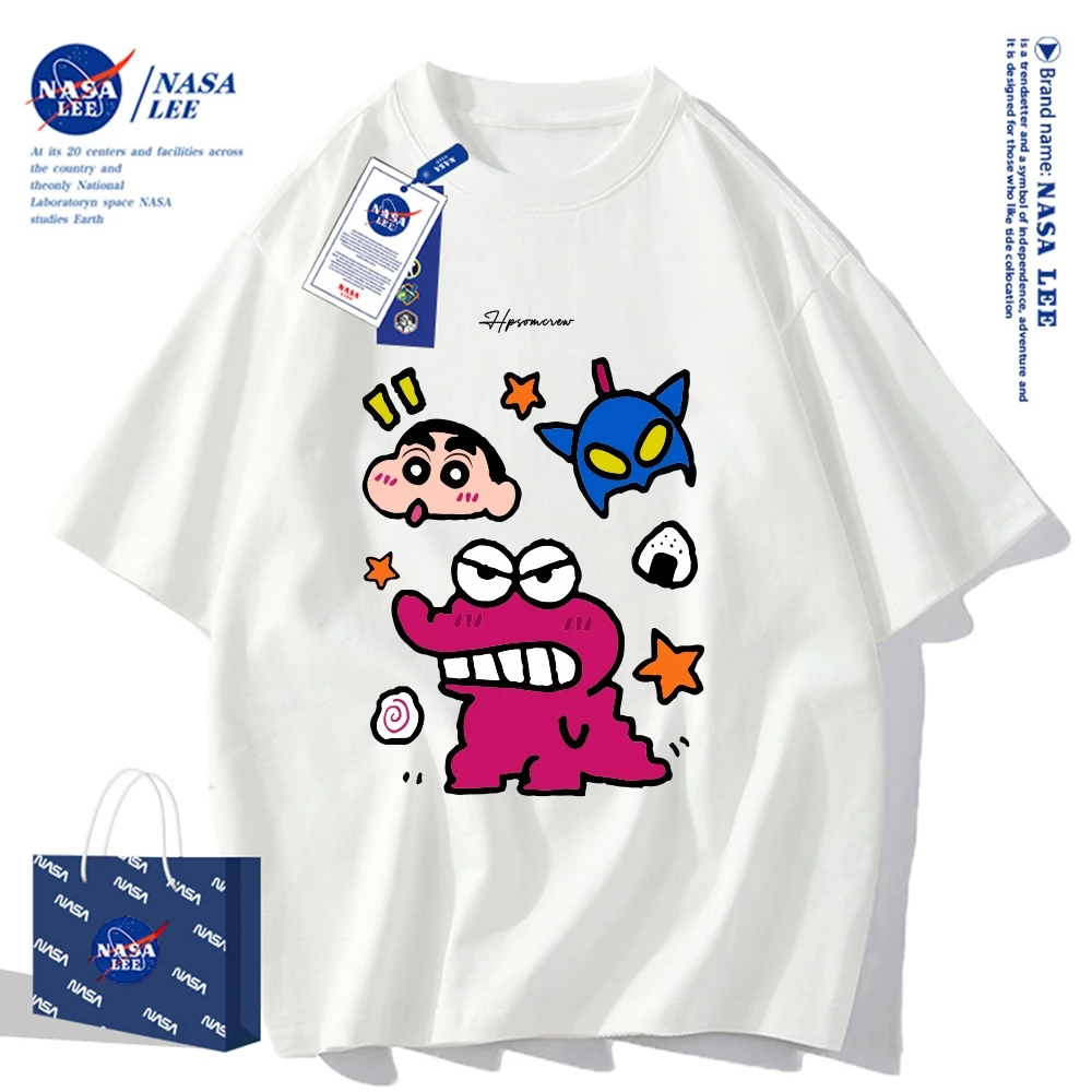 Áo thun ngắn tay cotton nguyên chất hợp tác thương hiệu NASA  Mẫu mới mùa hè 2025 in hình Shin Cậu Bé Bút Chì  Áo nửa tay có thể phối đồ đôi cho cặp đôi