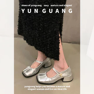 Yunguang Giày da đen mũi vuông mới thời trang Pháp bạc cao gót Mary Jane giày da nhỏ đa năng và thoải mái