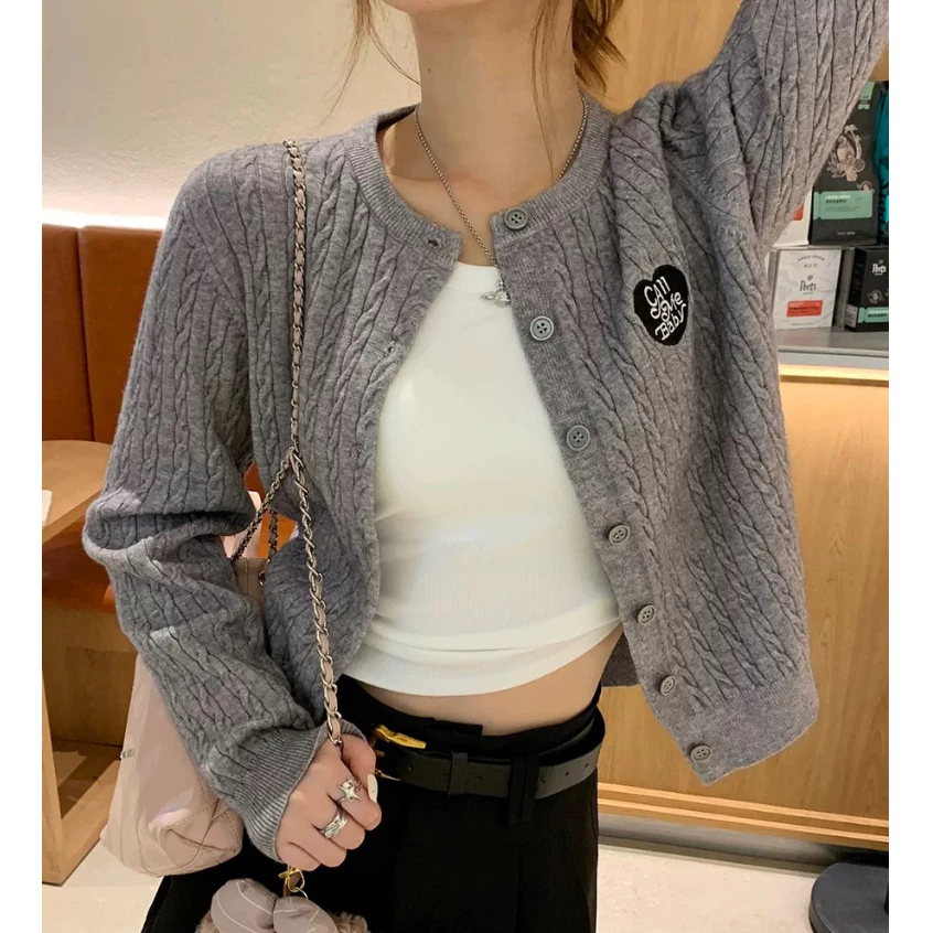 YAYUAN Mùa Thu Phong Cách Mới Cardigan Nữ Áo Len Dài Tay Ôm Hơn Nhìn Ngắn Thêu Áo Khoác