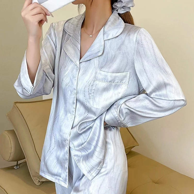 Bộ đồ ngủ lụa cao cấp, họa tiết gợn sóng nước xanh, bộ đồ ngủ dài tay nữ
