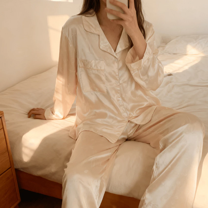 Bộ đồ ngủ lụa cao cấp, nơ màu sâm panh, bộ đồ thu đông nữ