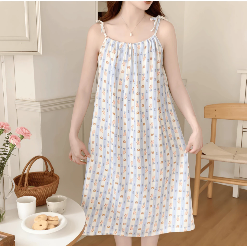 Váy ngủ nữ dáng dài – Dây treo cổ yếm in hình dễ thương, chất cotton mát mịn thoáng mát, mặc nhà hay đi chơi ngoài đều đẹp – Hàng mới Xuân Hè