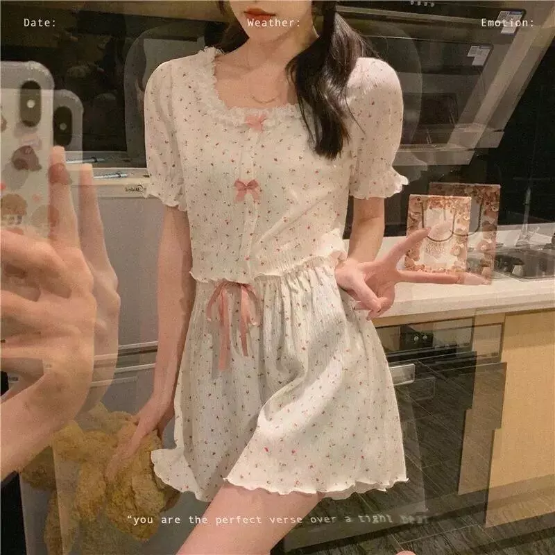 Bộ Đồ Ngủ Mùa Hè Mới - Áo Ngắn Tay Nơ Bướm Viền Ren + Quần Short Đồng Bộ - Phong Cách Học Sinh Ngọt Ngào Dễ Thương - Mặc Nhà Mát Mẻ