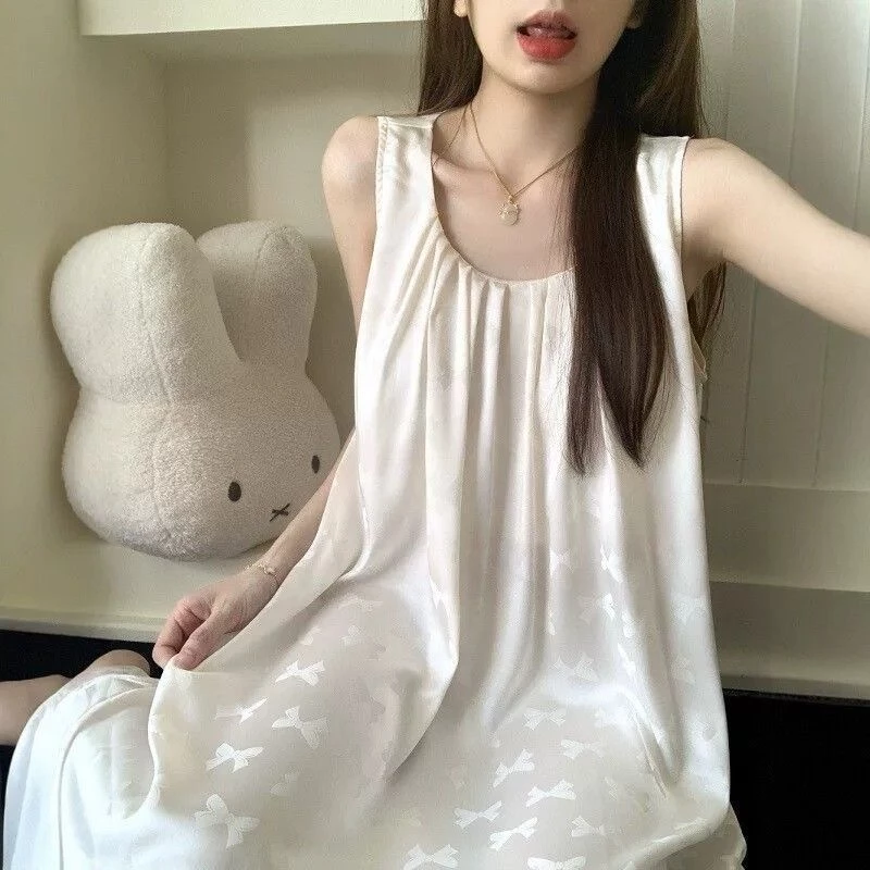 Nơ ngọt ngào băng lụa cảm giác mát mẻ dành cho nữ có đệm ngực thoải mái mặc ở nhà