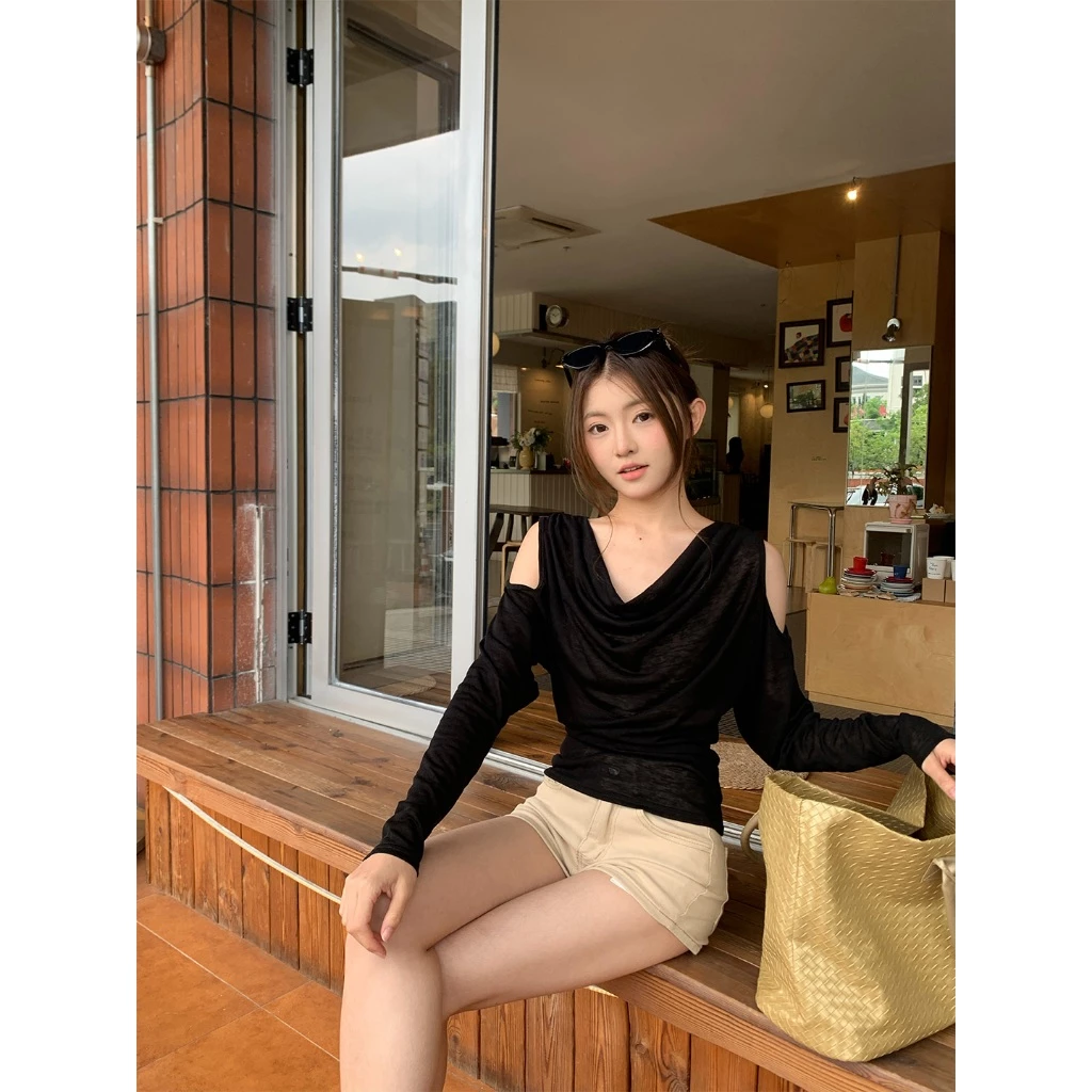ViViApparel Women 's: Mới cho mùa thu 2026 – Áo dài tay phong cách Hàn Quốc có đường viền cổ và thiết kế lệch vai; nhẹ nhàng, thoải mái và quyến rũ.#26222