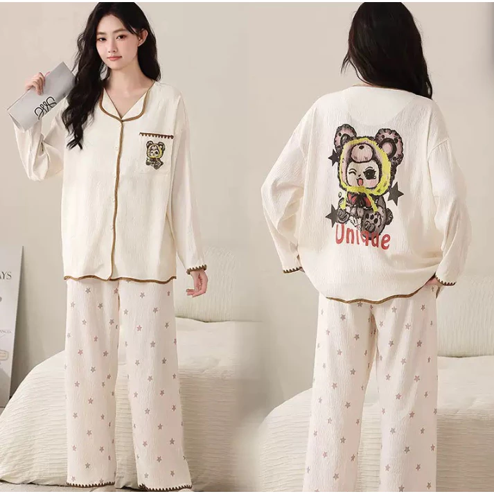 Bộ đồ ngủ mùa thu 2026 – Chất cotton nguyên chất mềm mịn – Thiết kế Hàn Quốc đơn giản nhưng dễ thương – Họa tiết hoạt hình bắt mắt – Áo dài tay + quần dài, mặc ở nhà hay đi ngủ đều thoải mái