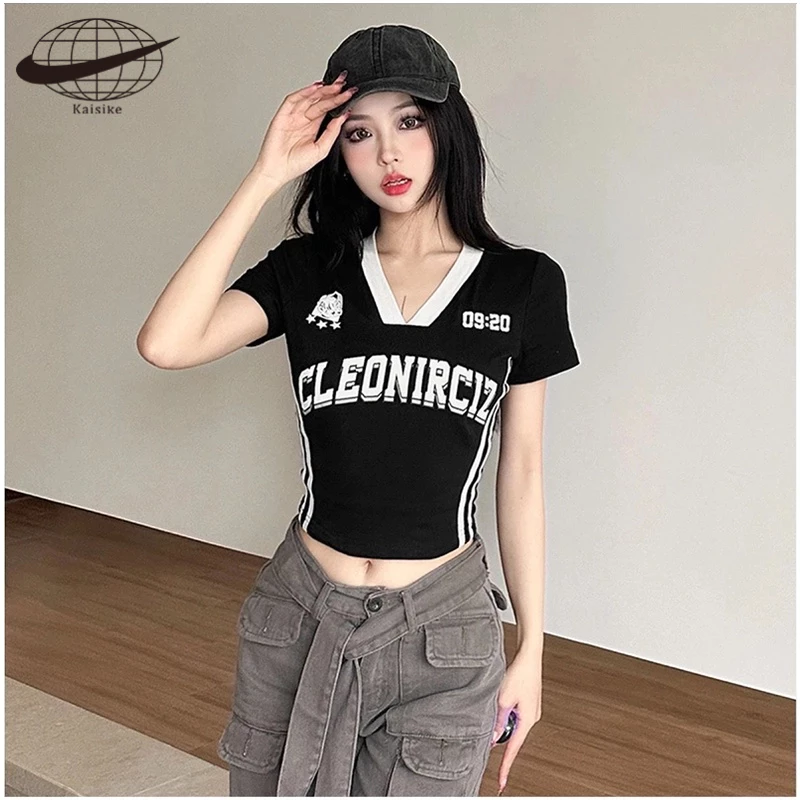 Áo thun croptop Kaisike ngắn tay cổ chữ V in chữ phong cách đường phố Mỹ sành điệu vừa vặn dễ phối đồ cho nữ