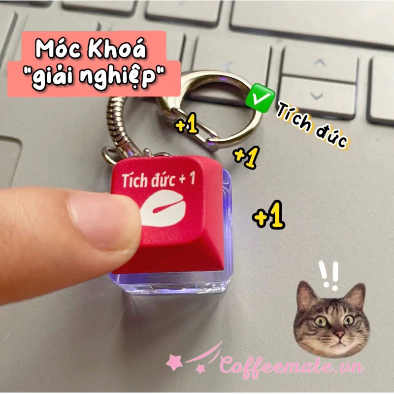 【CF】Móc Khoá Cute Bàn Phím Cơ Tích Đức Có Đèn - Móc Khoá Keycap Quà Tặng Phụ Kiện Dễ Thương（Phông chữ gửi ng）