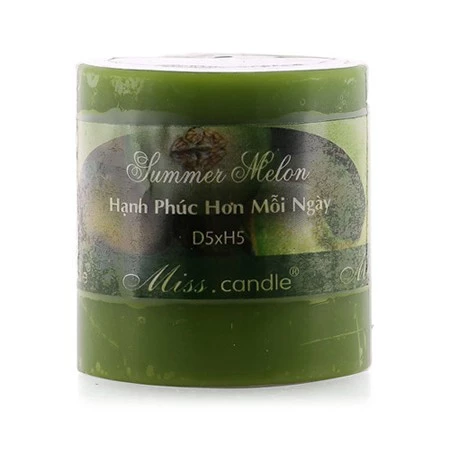 Nến thơm trụ tròn D5H5 Miss Candle MIC4565 5 x 5 cm (Xanh lá, hương táo)