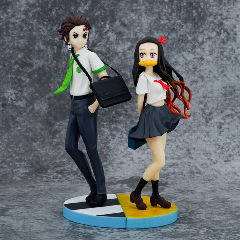 (23cm) Mô hình Tanjirou và Nezuko trang phục học sinh cực đẹp - Mô hình Kimetsu No Yaiba