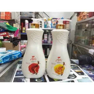 Sữa tắm ajola vitamin e 12000ml ( giá bìa1200k, cổ eo)