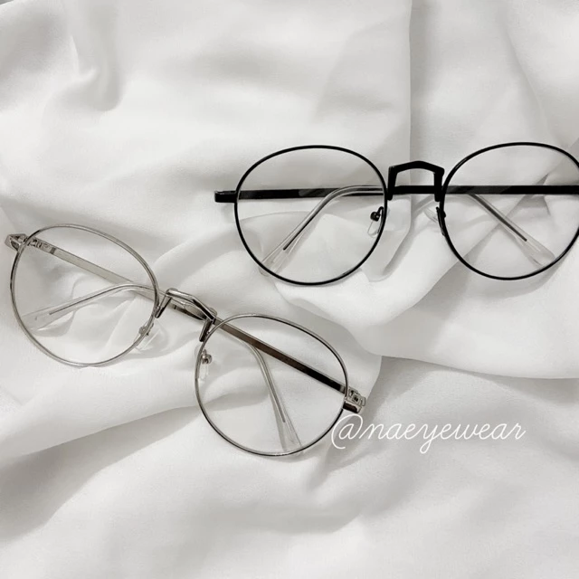 Kính gọng kim loại mỏng🧏🏻‍♀️