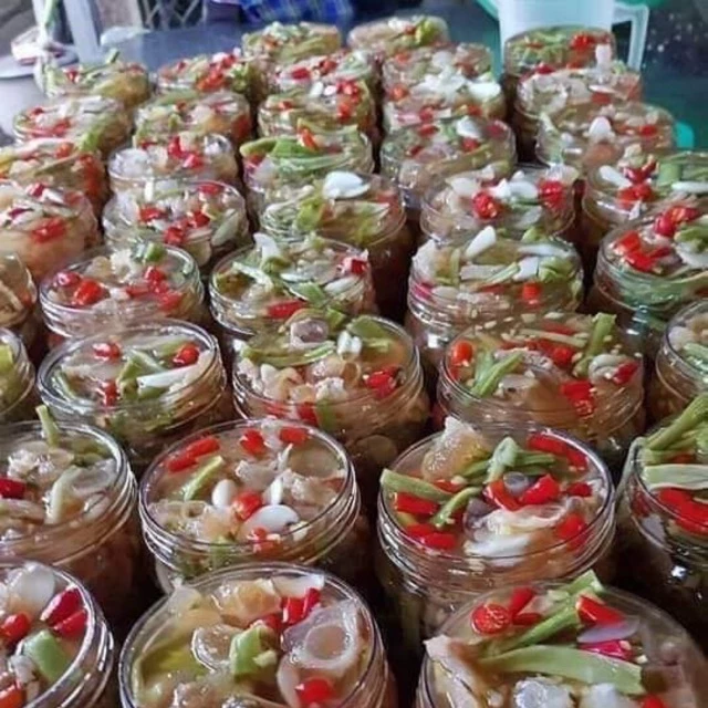 VÓ BÒ NGÂM RAU TIẾN VUA: 120k giảm sốc 99k/1 hộp .