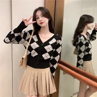 Áo khoác cardigan len nữ cổ V dáng ngắn kẻ caro kiểu Hàn Quốc 2023