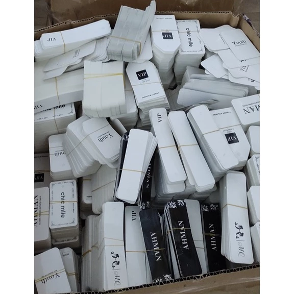 [Xấp 200 Cái] Tag Thời Trang Nam Nữ - Thẻ Treo Quần Áo Có Sẵn
