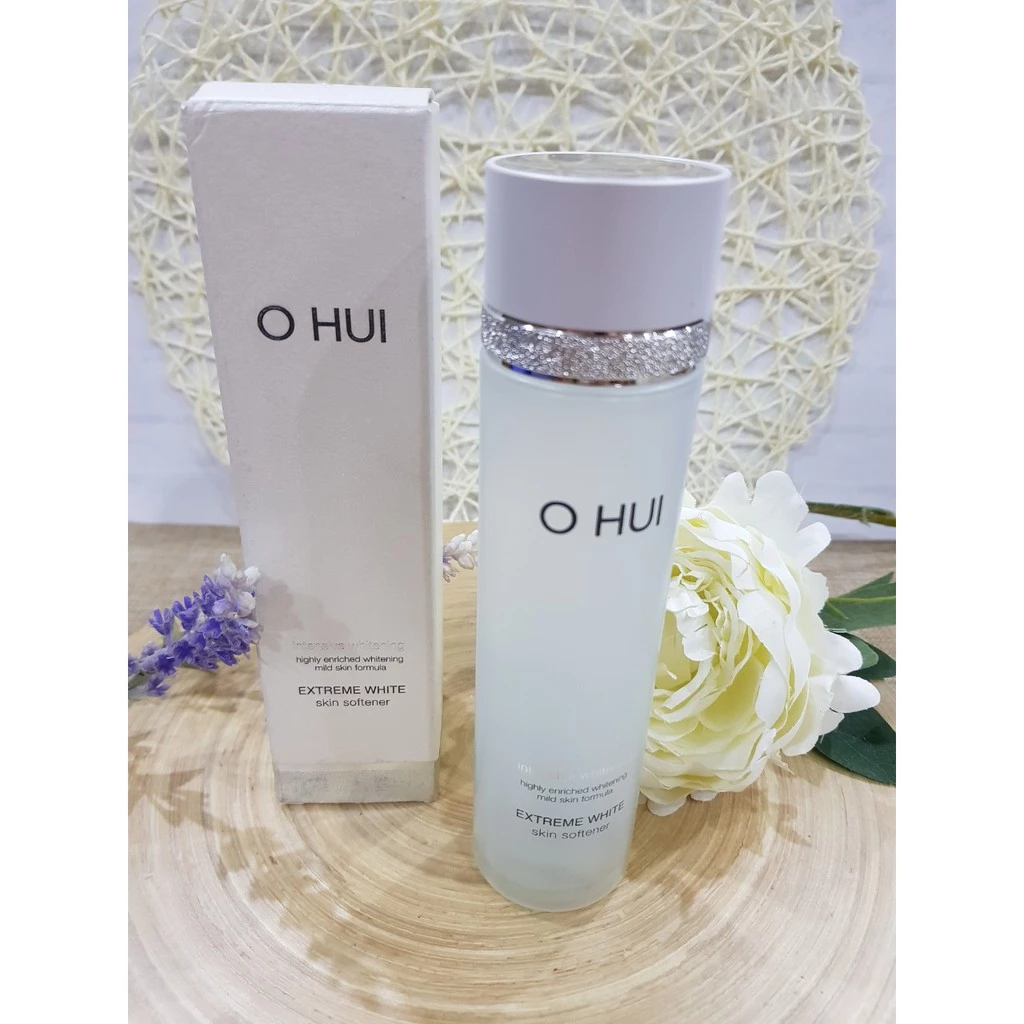 Nước hoa hồng dưỡng trắng da OHUI Extreme White Skin Softener 150ml