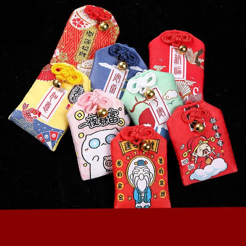 ( nhiều mẫu ) Túi Phước May Mắn Omamori Bọc Vỏ Silicon treo trang trí tình duyên tài lộc học tập bình an