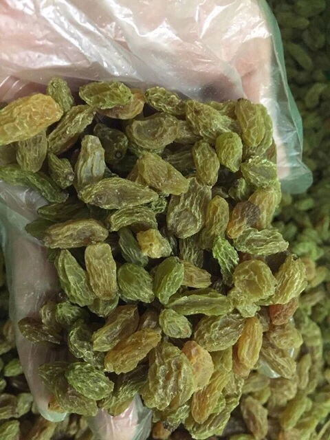 500Gr nho khô xanh  chua ngọt