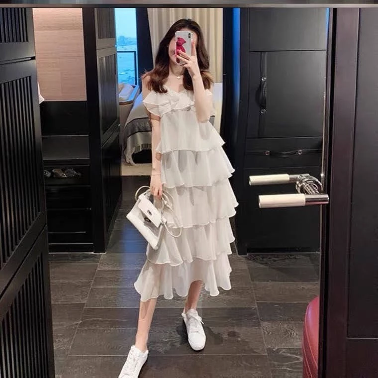 [Tặng Phụ Kiện] 🎁🎁 Váy Hai Dây Trắng Có Tầng Bèo Dáng Dài Xinh Đi Chơi Đi Tiệc (Có ảnh thật)