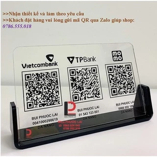 Kệ/bảng mica quét mã QR để bàn