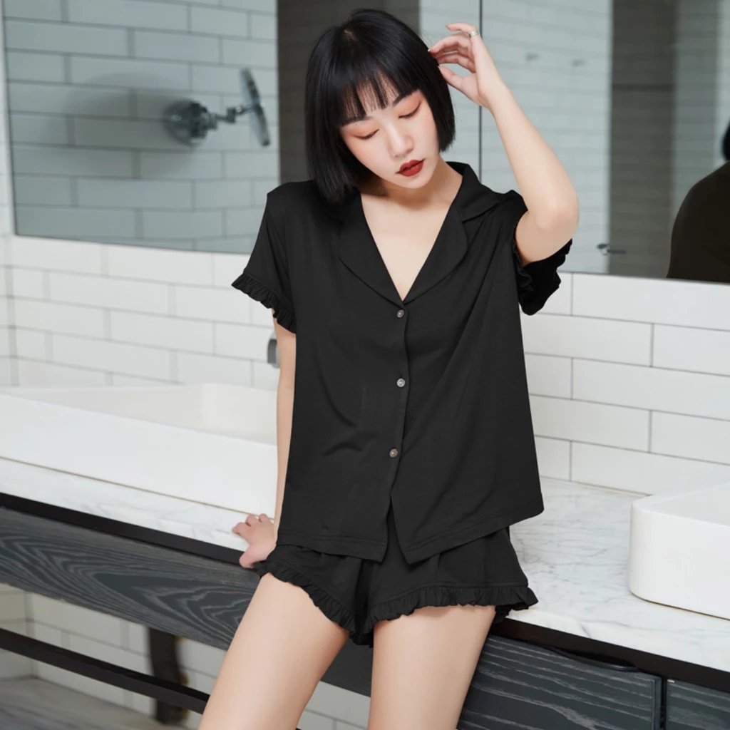 Bộ ngủ lụa cộc tay sang chảnh, thiết kế cao cấp (C07)