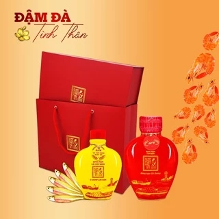 Hộp Quà Đậm Đà Tình Thân GỒM 1 Nước Mắm Tĩn Tôm Biển 60N 500ml Và 1 Tĩn Cá Cơm Vàng Ruột Đỏ 250 ml không chất bảo quản