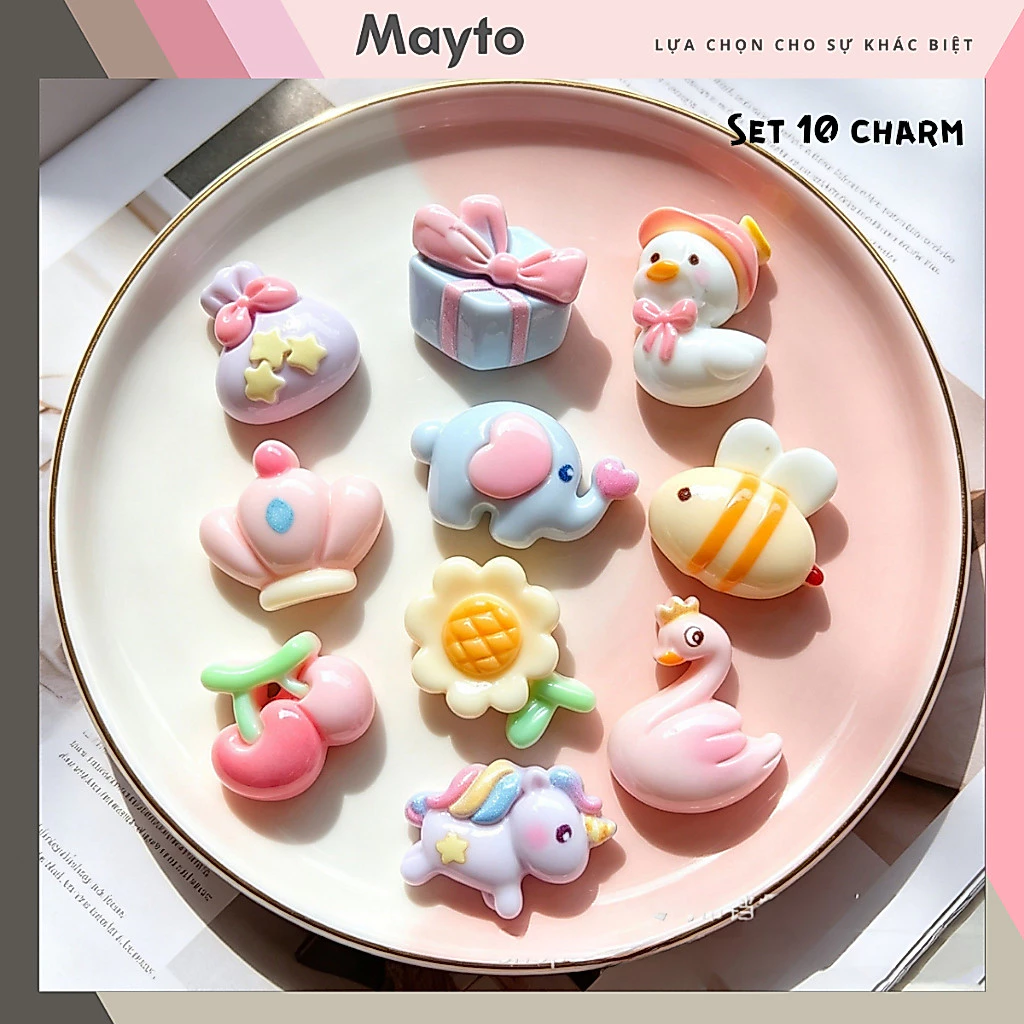 Bộ 10 Sticker, Charm 3D chủ đề Bé vịt nhựa cứng gắn Dép Sục, Cá sấu Mayto JB-487