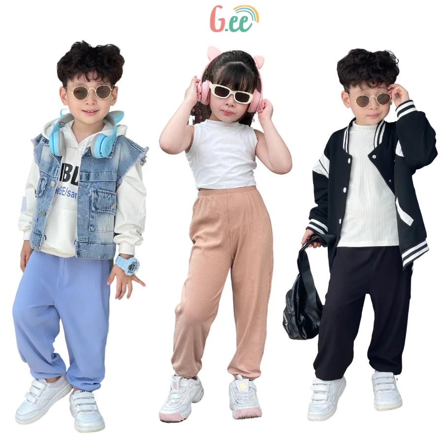 Quần jogger bé gái, bé trai Gee vải tăm gỗ sồi dáng đẹp, mềm mại thoải mái giữ ấm vào mùa đông.