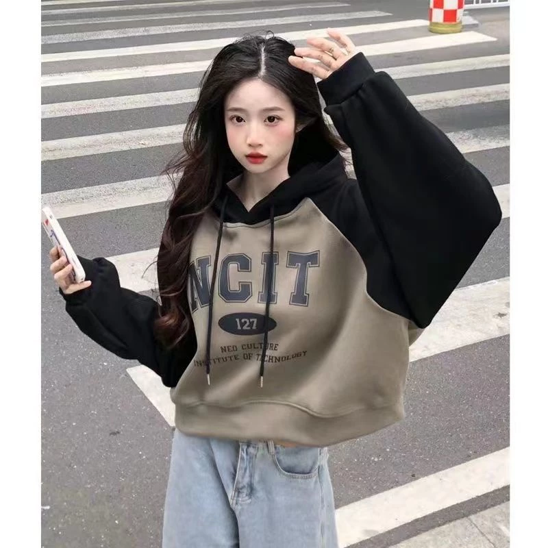 Jiashucheng Áo Hoodie Lửng Tay Dài Dáng Rộng In Chữ Thời Trang Xuân Thu Phong Cách Mới Cho Nữ