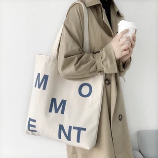 Túi tote vải canvas ulzzang unisex đi học đi làm có khoá miệng, có ngăn phụ in chữ MMO và CON VỊT VÀNG màu be