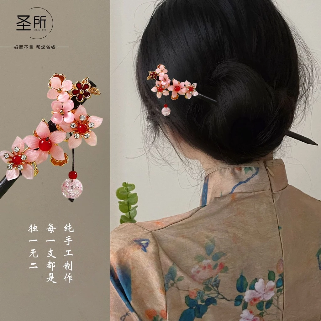 Trâm Cài Tóc Gỗ Họa Tiết Hoa Đỏ Phong Cách Trung Hoa Cổ Điển