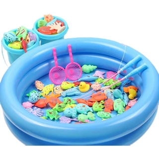 Bộ đồ chơi câu cá cho bé 42 chi tiết có gắn nam châm bao gồm cần câu nhựa, bể phao 2 tầng cho trẻ thỏa thích vui ch