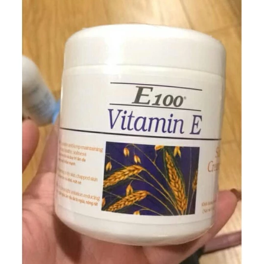Kem dưỡng thể bông lúa E100 vitamin E 115gram